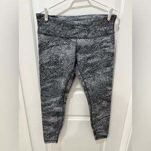 Lululemon Capri Pants